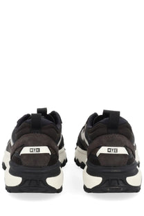 Back view of black and white Vans men’s Crosspath XC sneaker with suede and mesh upper and mte logo on heel tab