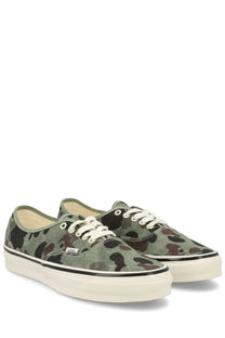 Vans unisex sneaker authentic premium green with olive green and brown camouflage pattern white laces cream sole