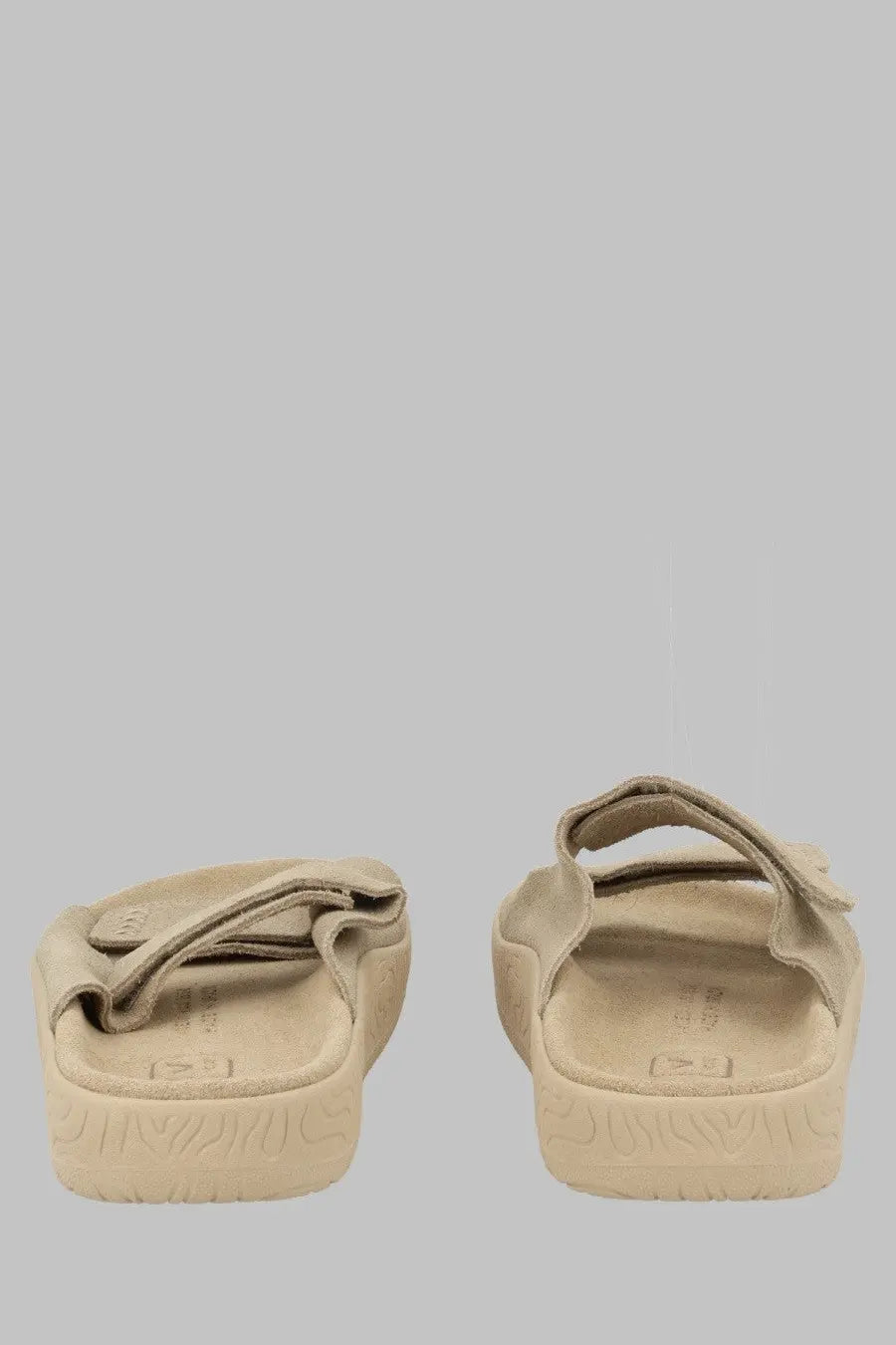 Veja unisex Sandalo Etna beige suede slide sandals with thick textured rubber sole and adjustable velcro straps