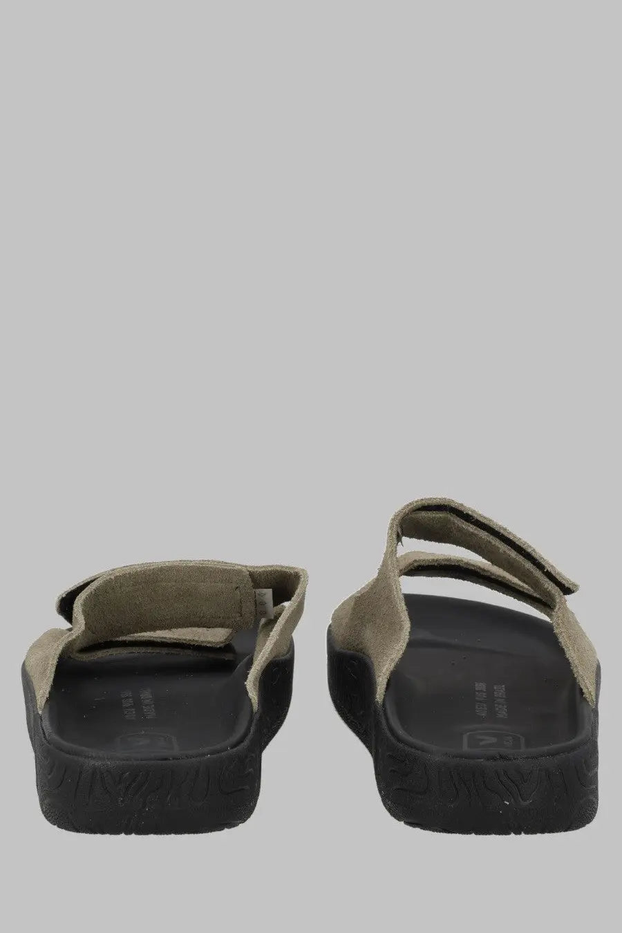 Beige suede Veja unisex Sandalo Etna Green slide sandals with black rubber soles and adjustable velcro straps