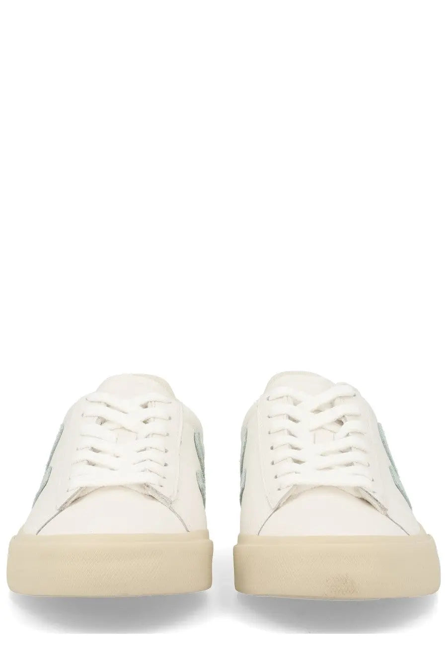Veja unisex sneaker campo white low-top white leather with beige rubber sole and subtle metallic logo on the side