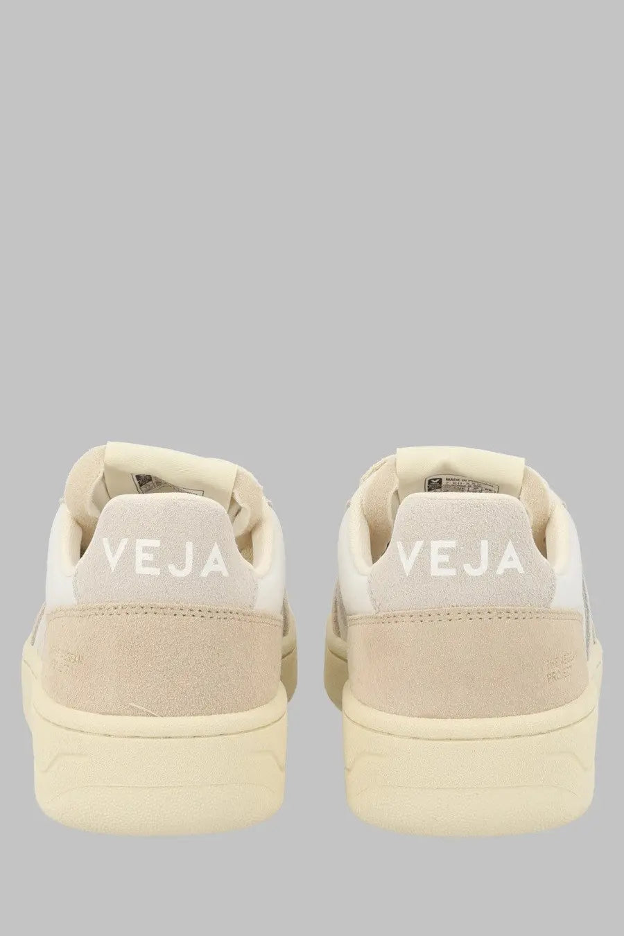 Veja unisex sneaker white with cream-colored suede and canvas featuring a minimalist design