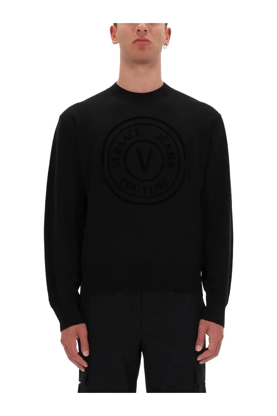 Versace jeans couture men’s black long-sleeved jersey sweater with raised circular logo and embossed v center
