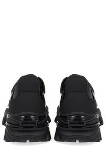Versace jeans couture men’s new trail sneaker black with chunky platform sole and glossy patent leather accents