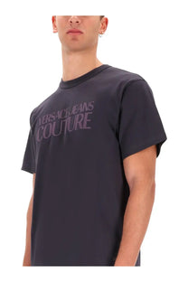 Versace Jeans Couture men’s regular fit dark gray cotton t-shirt with subtle purple logo across the chest