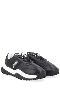 Versace Jeans Couture men’s black sneaker con with white midsole and textured rubber outsole for casual wear
