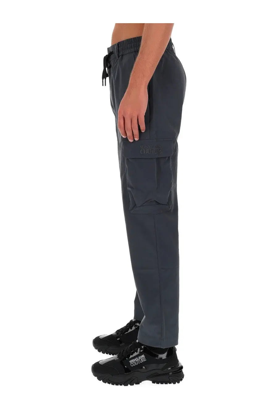 Versace jeans couture men’s dark gray technical cargo pants with drawstring waist and logo on thigh
