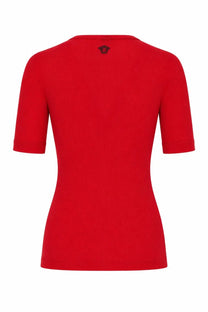 Red short-sleeved ribbed knit shirt with black versace logo at neckline in lana coste con ricamo material