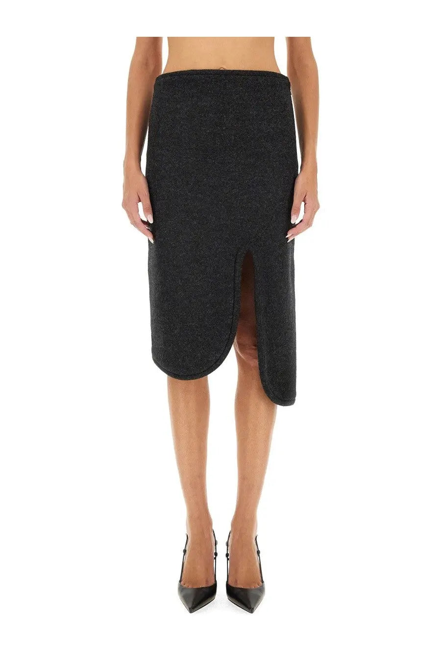 Victoria Beckham women’s padded pencil skirt in black textured fabric with side slit and asymmetrical hemline