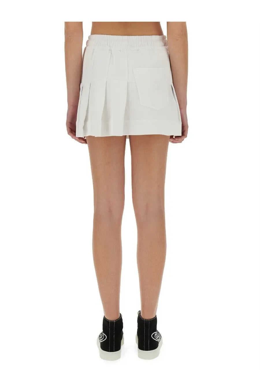 Vivienne Westwood women’s white pleated mini skirt with relaxed fit and side pockets for casual wear