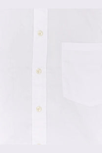Walk in paris men’s classic cotton shirt white with cream-colored buttons and a neatly stitched pocket