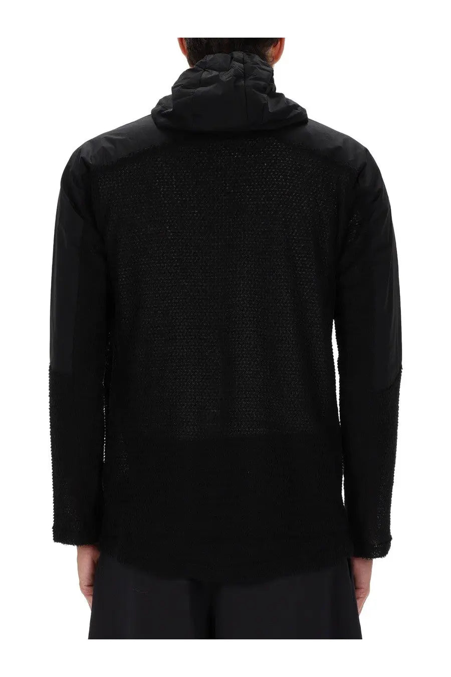 And wander men’s alpha direct jacket black back side showing textured mesh panel with solid fabric sleeves