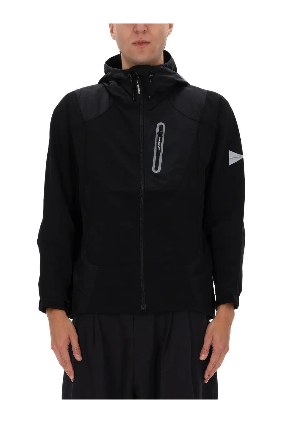 And wander men’s jacket black is a black hooded jacket with subtle gray accents and a sleek modern design