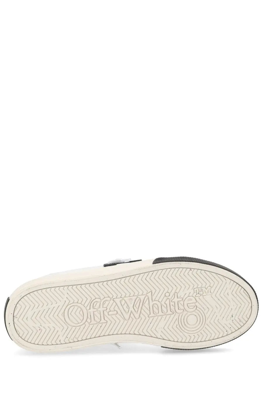 Off-White men’s sneaker Vulc Low white with white rubber sole embossed chevron patterns and black edge detailing