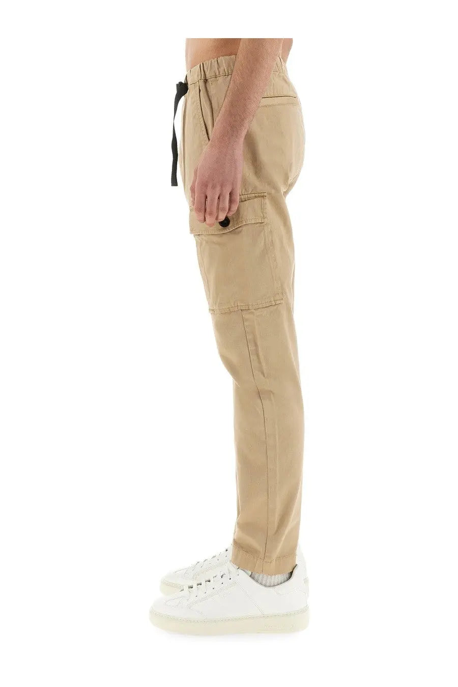 Woolrich men’s beige cargo pants made of durable fabric with drawstring waist and multiple functional pockets