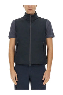 Woolrich men’s black short-sleeved wool gilet with high collar and front zipper featuring subtle shoulder panels