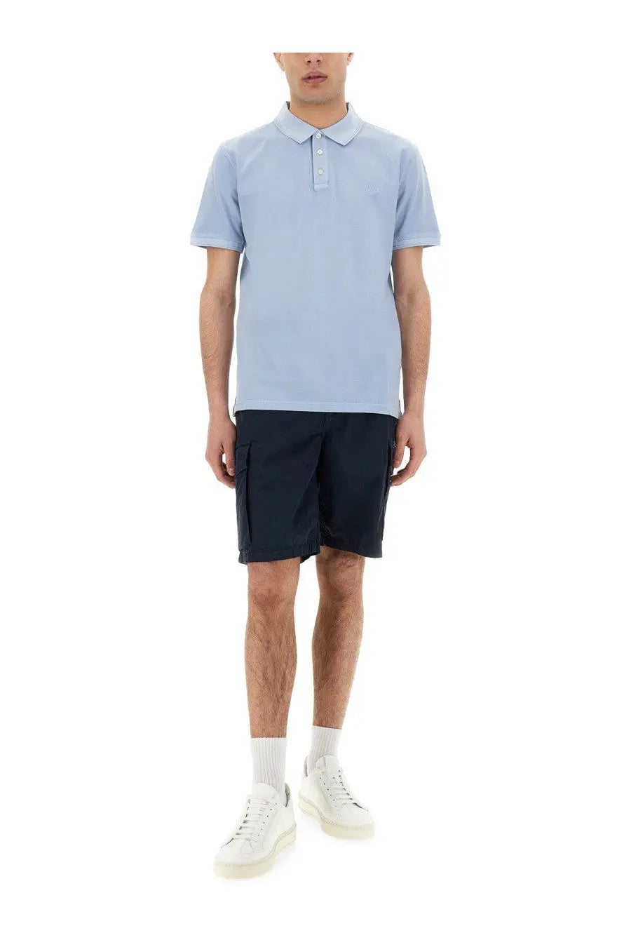 Woolrich men’s Mackinack polo shirt in light blue cotton with short sleeves and classic collar for casual wear