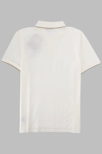 Woolrich men’s polo Monterey in piqué white features a crisp white cotton shirt with classic collar and short sleeves