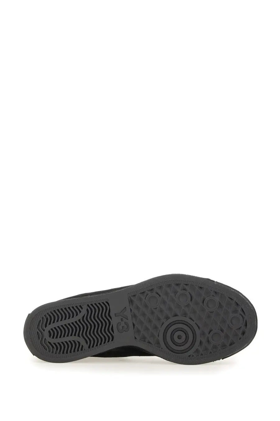 Black rubber sole with textured circular tread design on y-3 men’s nizzastar hi sneaker black