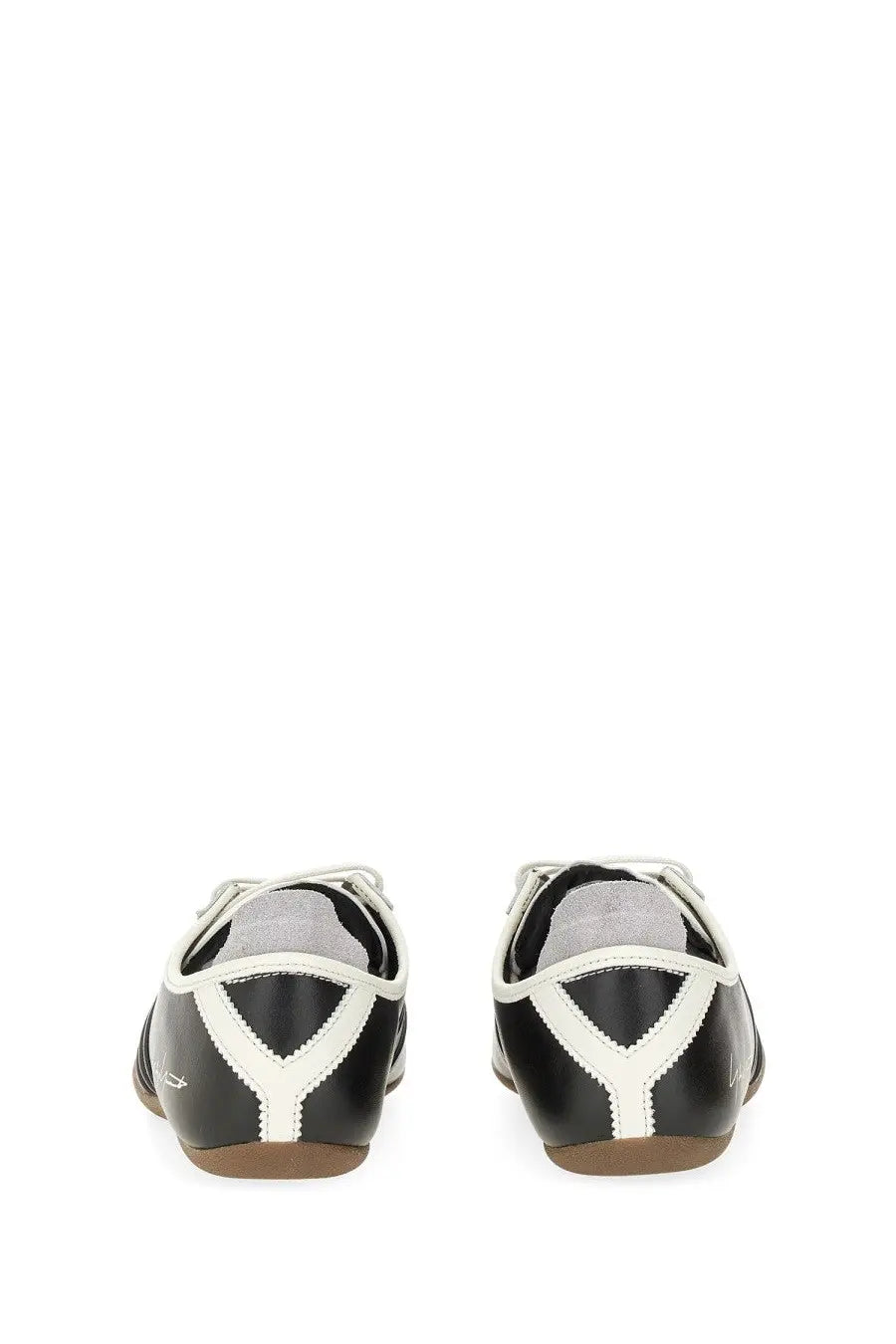 Y-3 men’s sneakers Tokyo Black black and white leather lace-up flats with sleek minimalist design