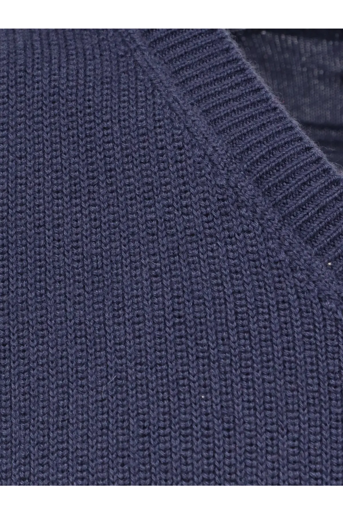 Navy blue ribbed knit v-neck cashmere sweater for men by zegna perfect for stylish layering and comfort